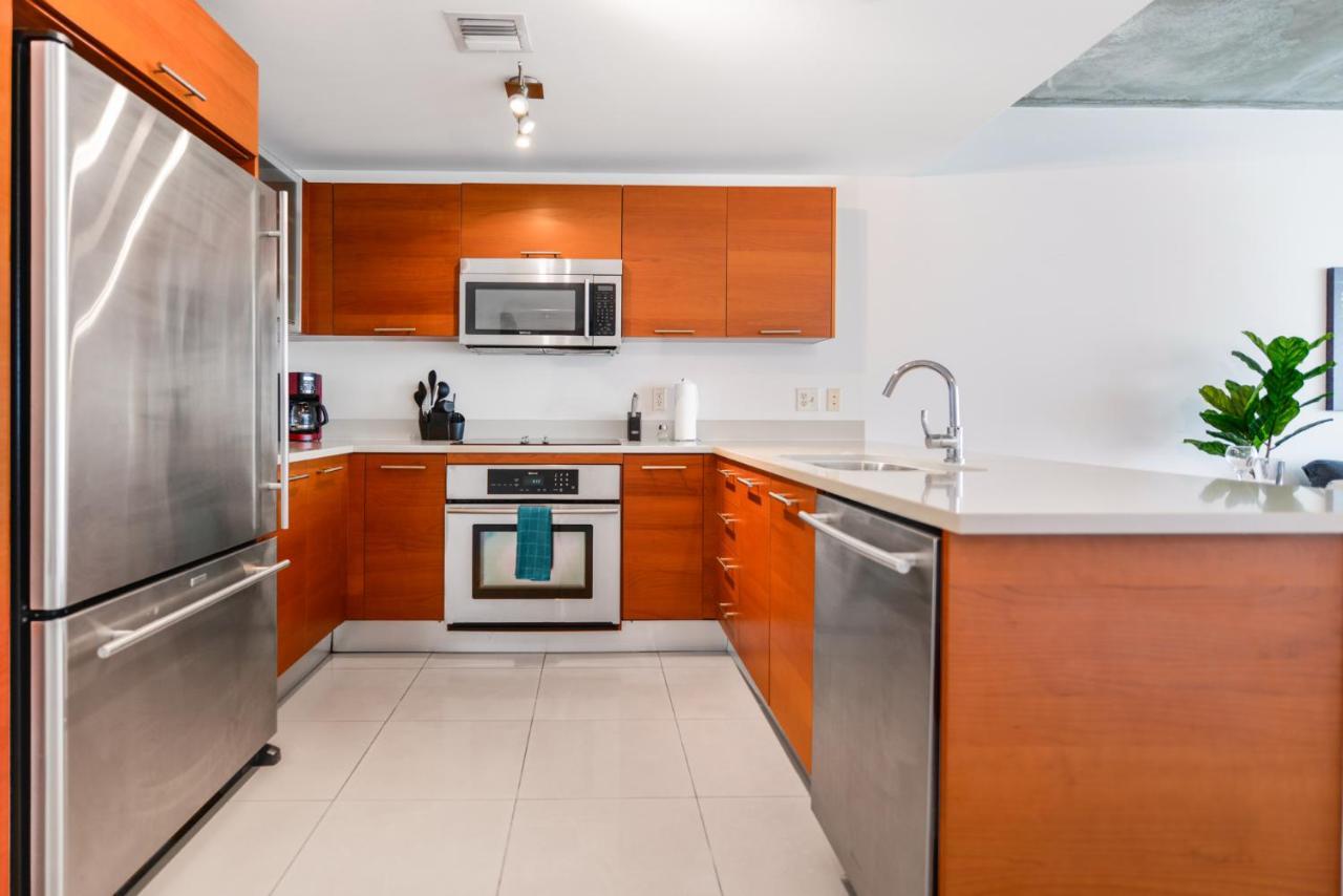 Apartment Relax Family Midtown - Free Parking & Great Pool *
